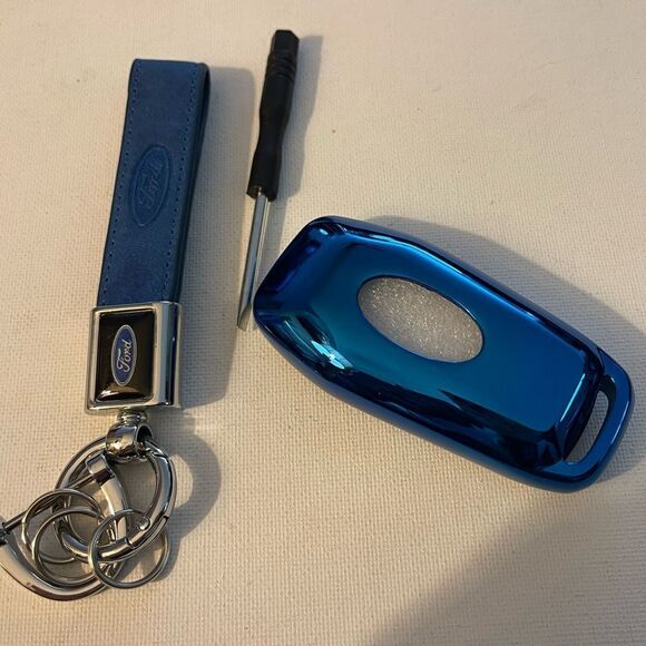 Ford Key Fob Keychain in Blue Leather and Fob Case Cover in Blue NWT - Picture 5 of 7
